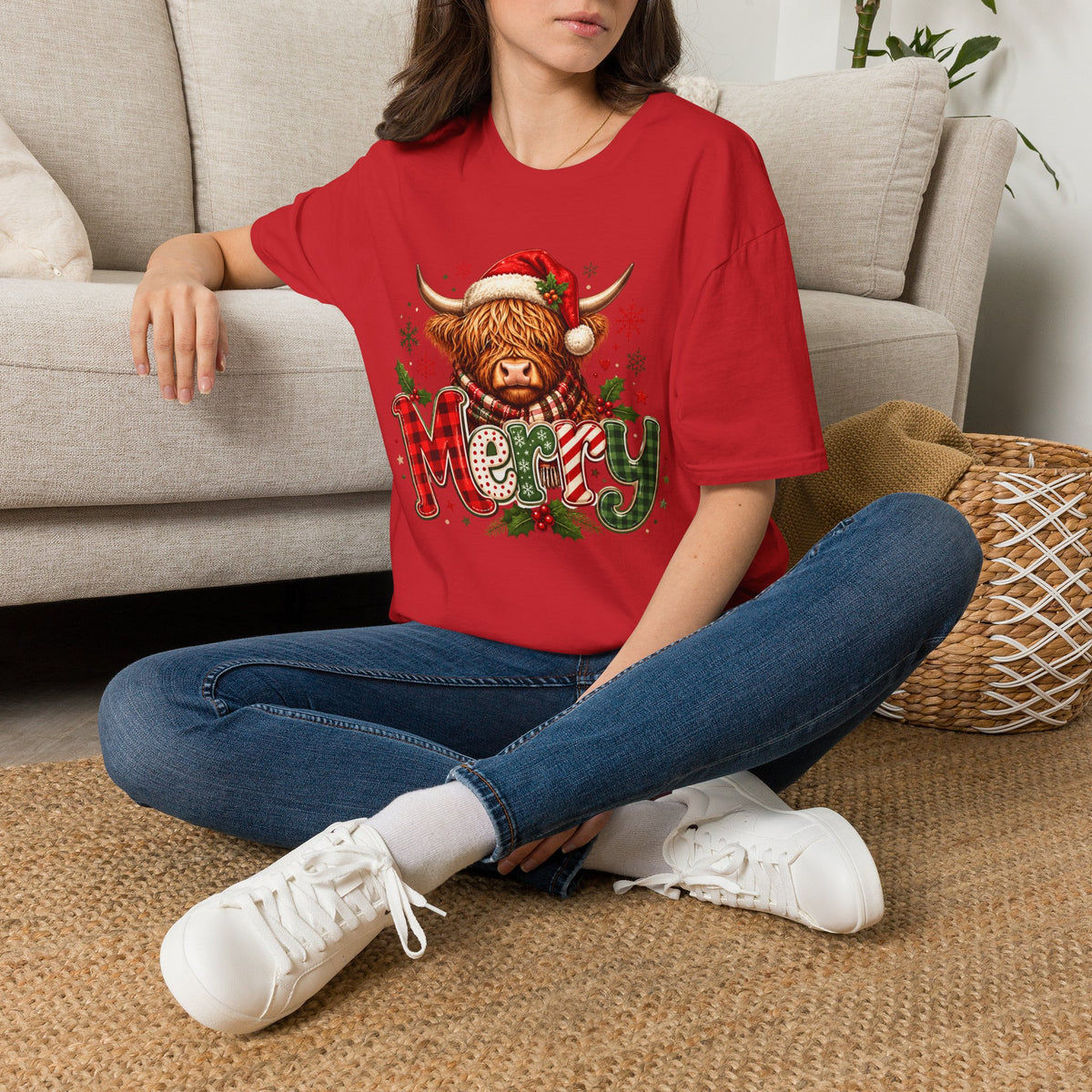 Merry Highland Cow Christmas Graphic T-Shirt