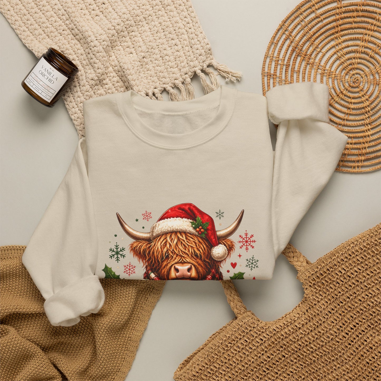 Christmas Highland Cow 'Merry' Sweatshirt – Festive Holiday Crewneck