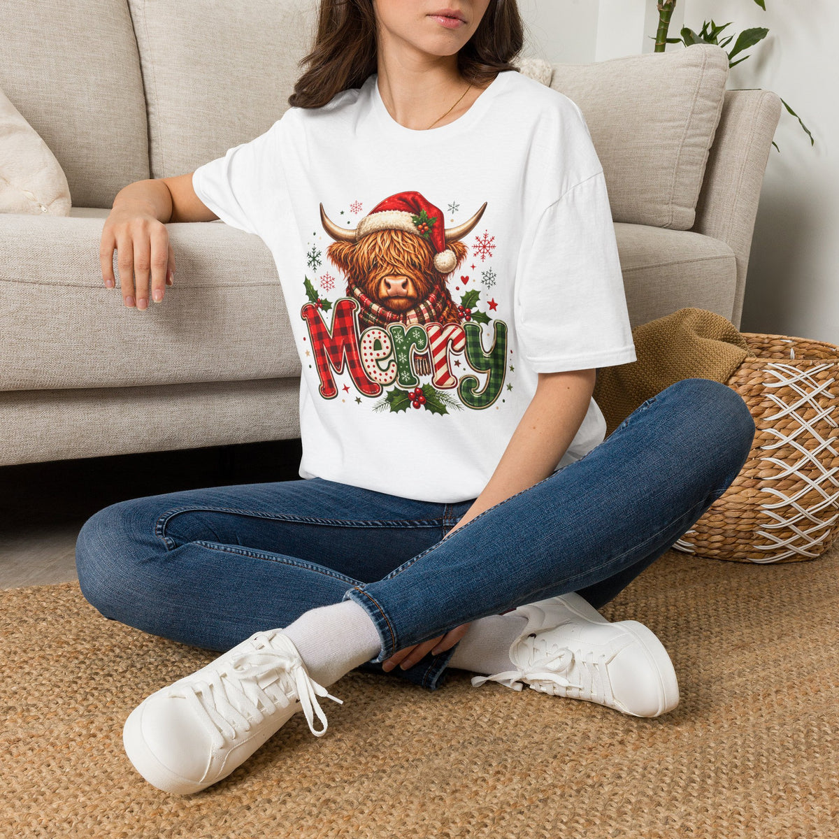 Merry Highland Cow Christmas Graphic T-Shirt
