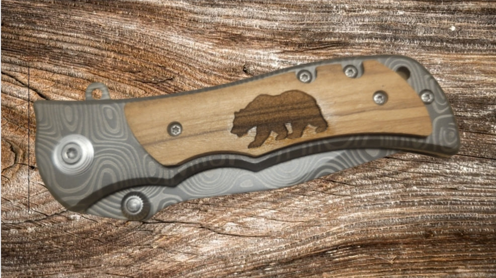 Demascus Folding knife