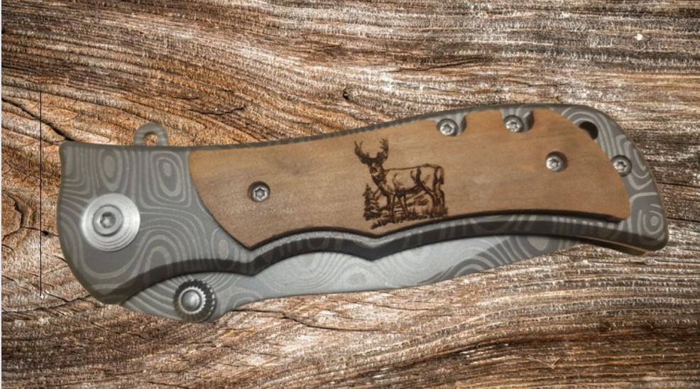 Demascus Folding knife