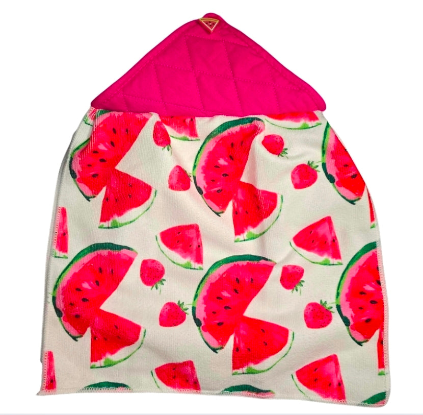 Hanging kitchen hand towel