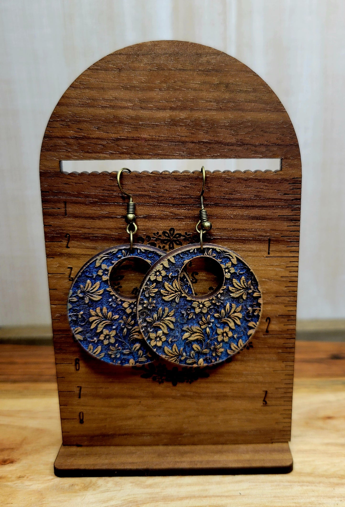 Floral Round Earrings